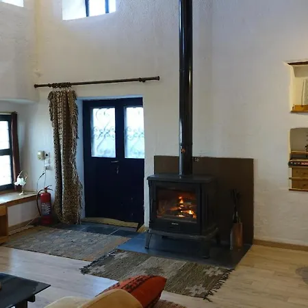 אכסניה The Old Olive Mill House